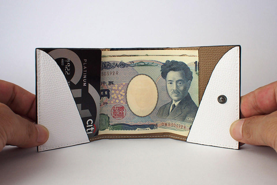 キャッシュレスに対応した世界最小ボディの2in1ウォレット