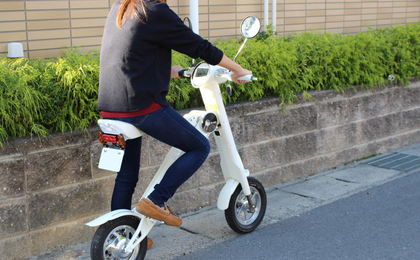 BLAZE SMART EV】折り畳みも車への積み込みもOK！複雑操作も一切