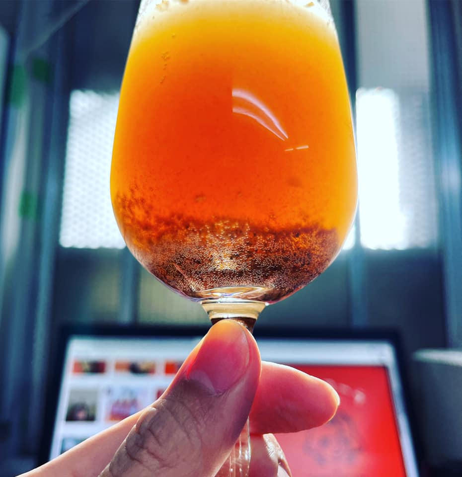 業界初のコラボ企画】羽田麦酒＆ともコーラの『クラフトコーラジン』を