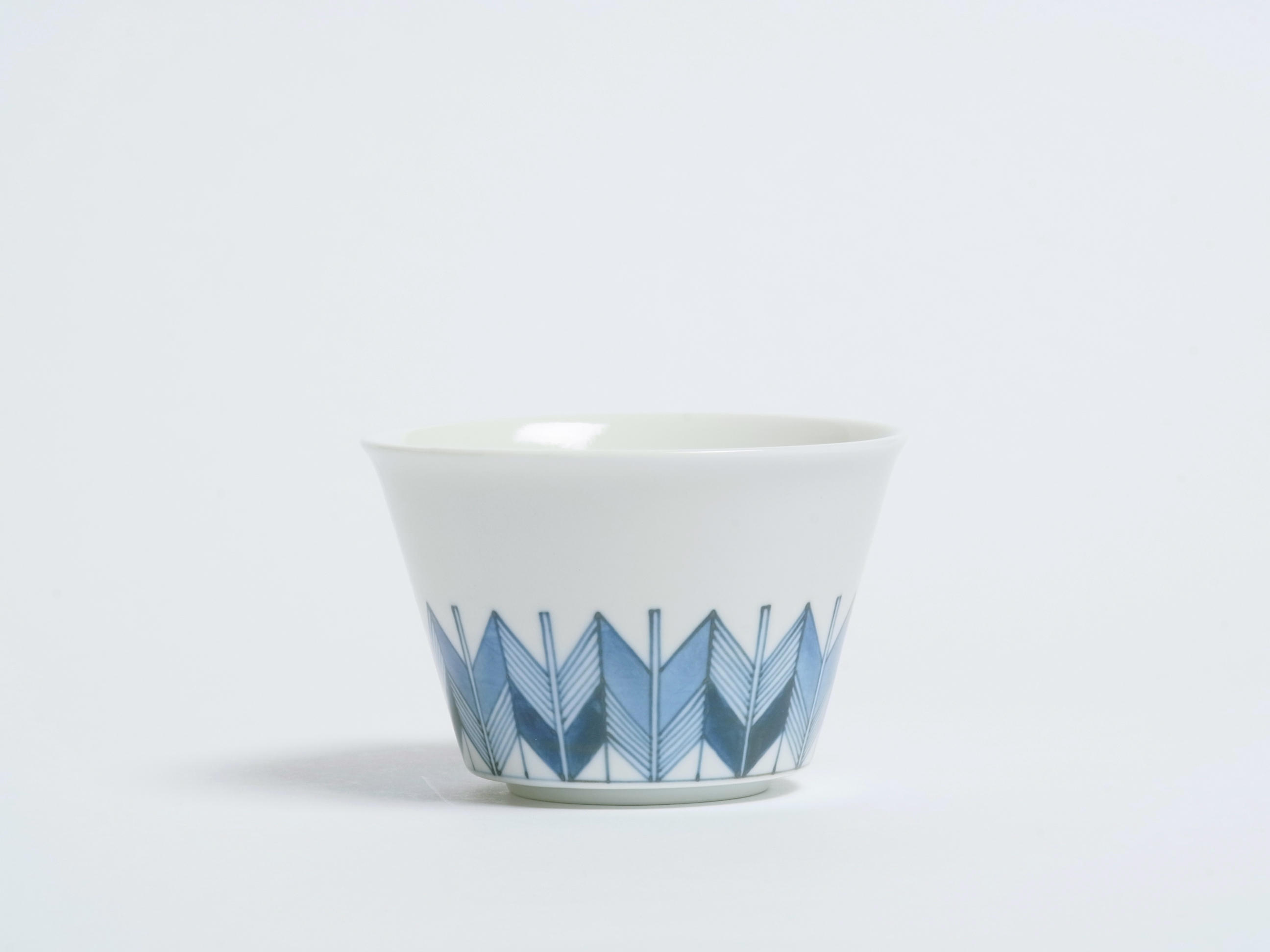 矢羽文 品鑑茶具 - (［李荘窯］有田焼人気窯元のコンパクト茶器セット