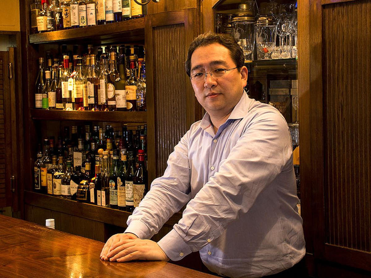 蒸留酒の王・コニャック 100年の眠りから覚めた奇跡の酒を味わう