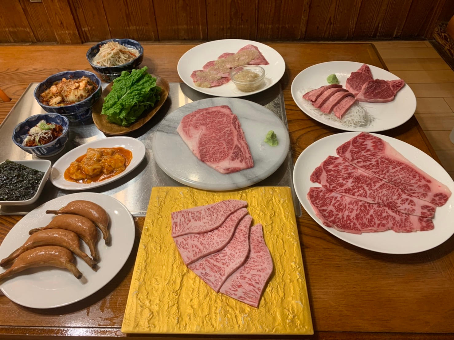 ご好評に付き追加】『とろける弾力』肉の達人李さんが提供する極上の厚