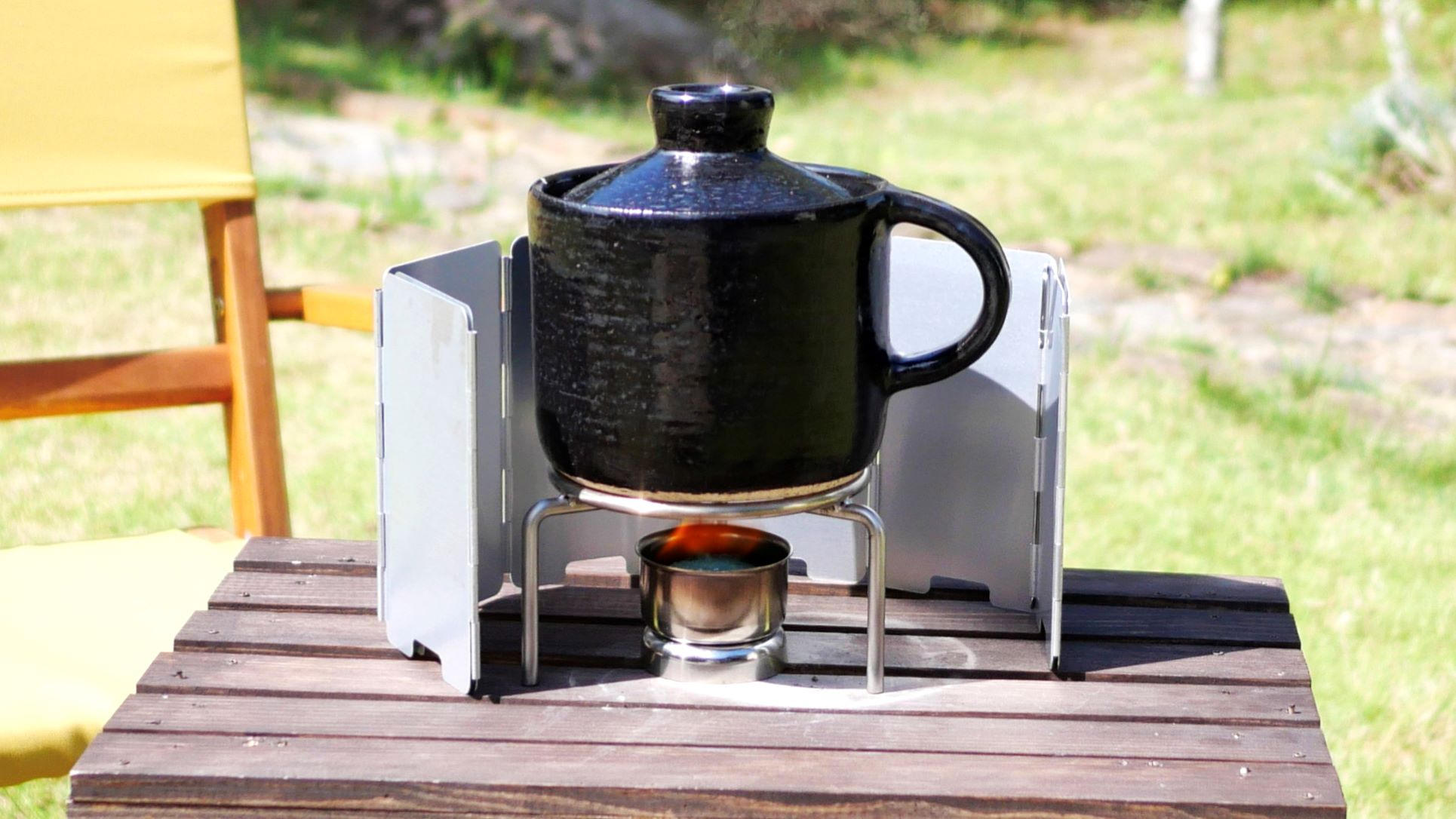 ソロ活にも最適！おいしいお米が簡単に炊ける本格土鍋を新開発。0.7合