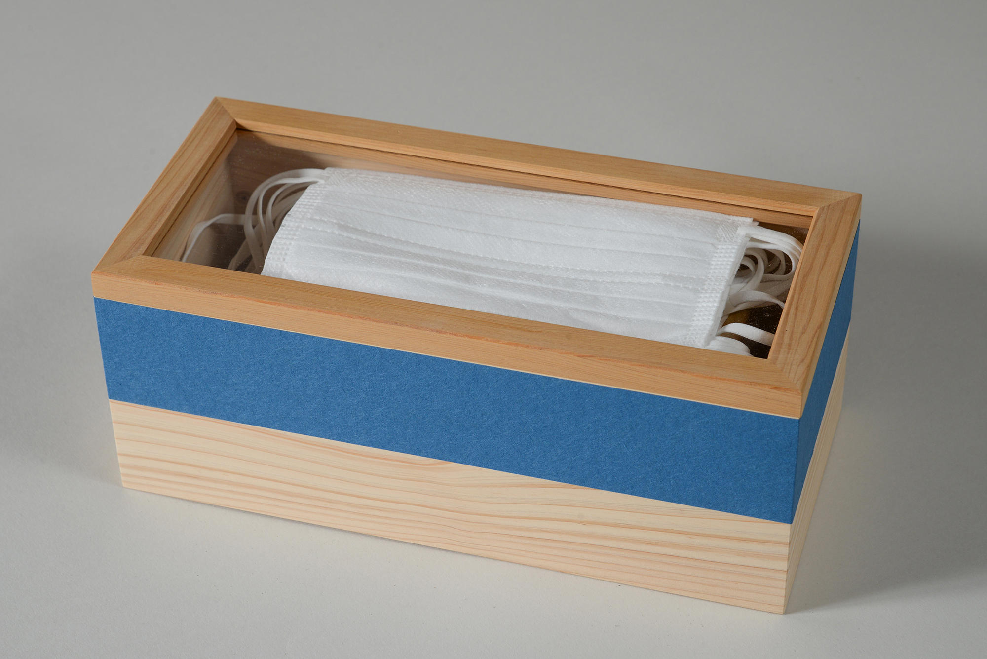 京指物の技術で製作したウクライナを支援するマスクケース | クラウド