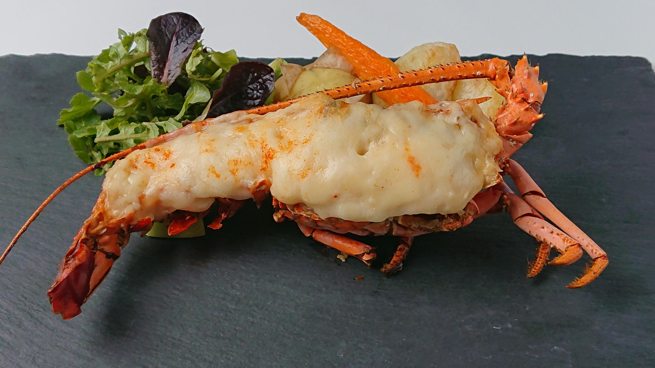 高級食材を身近に！ありそうでなかった南房総の「伊勢海老」商品