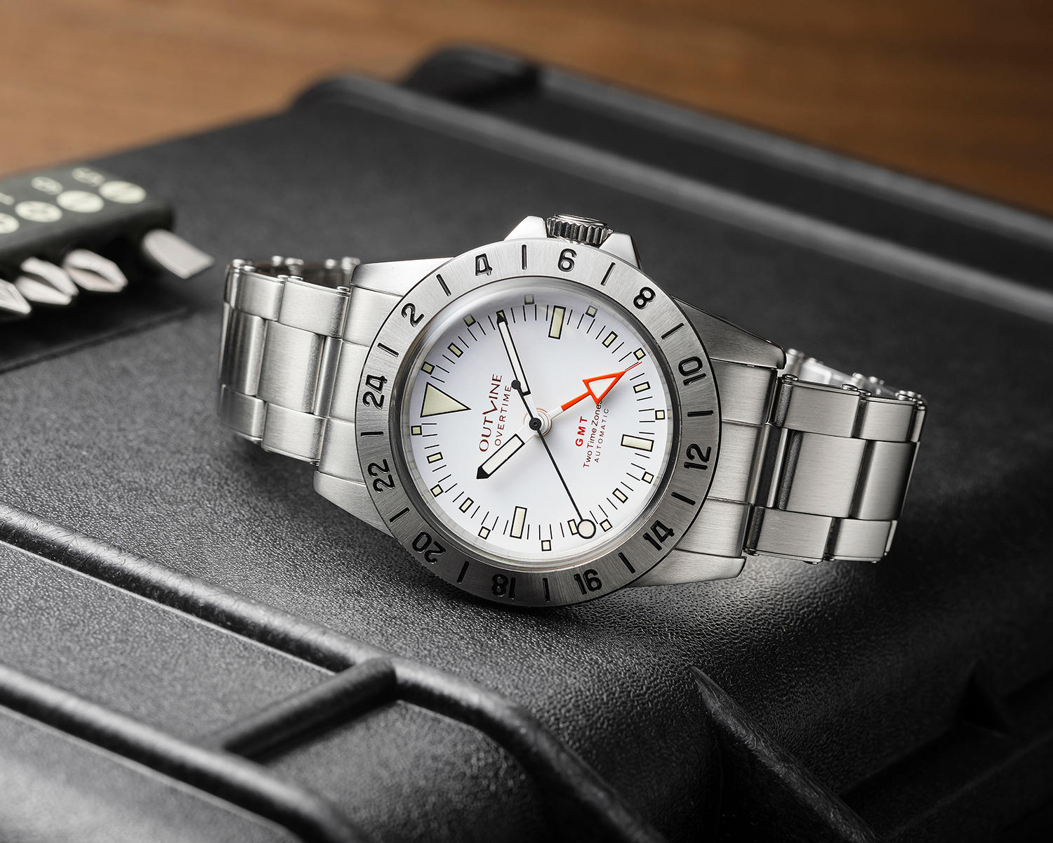 漫画家「江口寿史氏」監修。特別に描き下ろした新作イラストの直筆