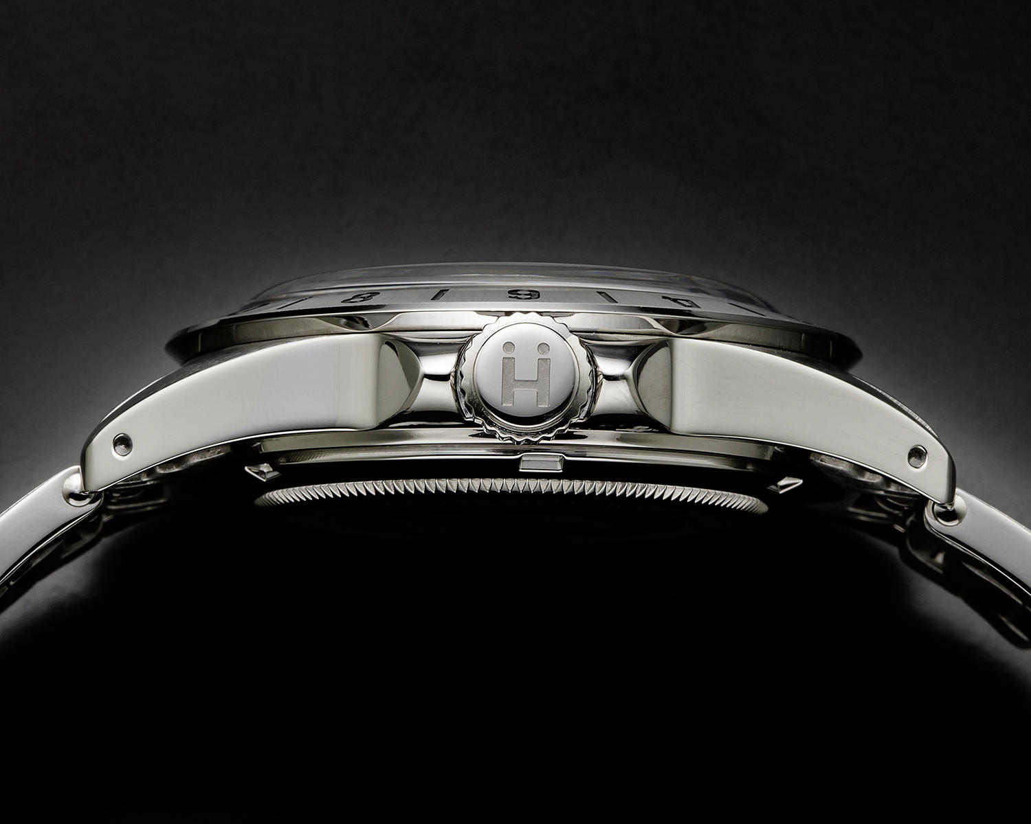 漫画家「江口寿史氏」監修。特別に描き下ろした新作イラストの直筆