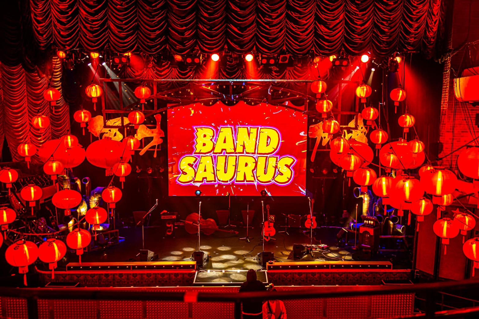 12月28日出演決定！】バンドザウルスも天才万博を盛り上げたい