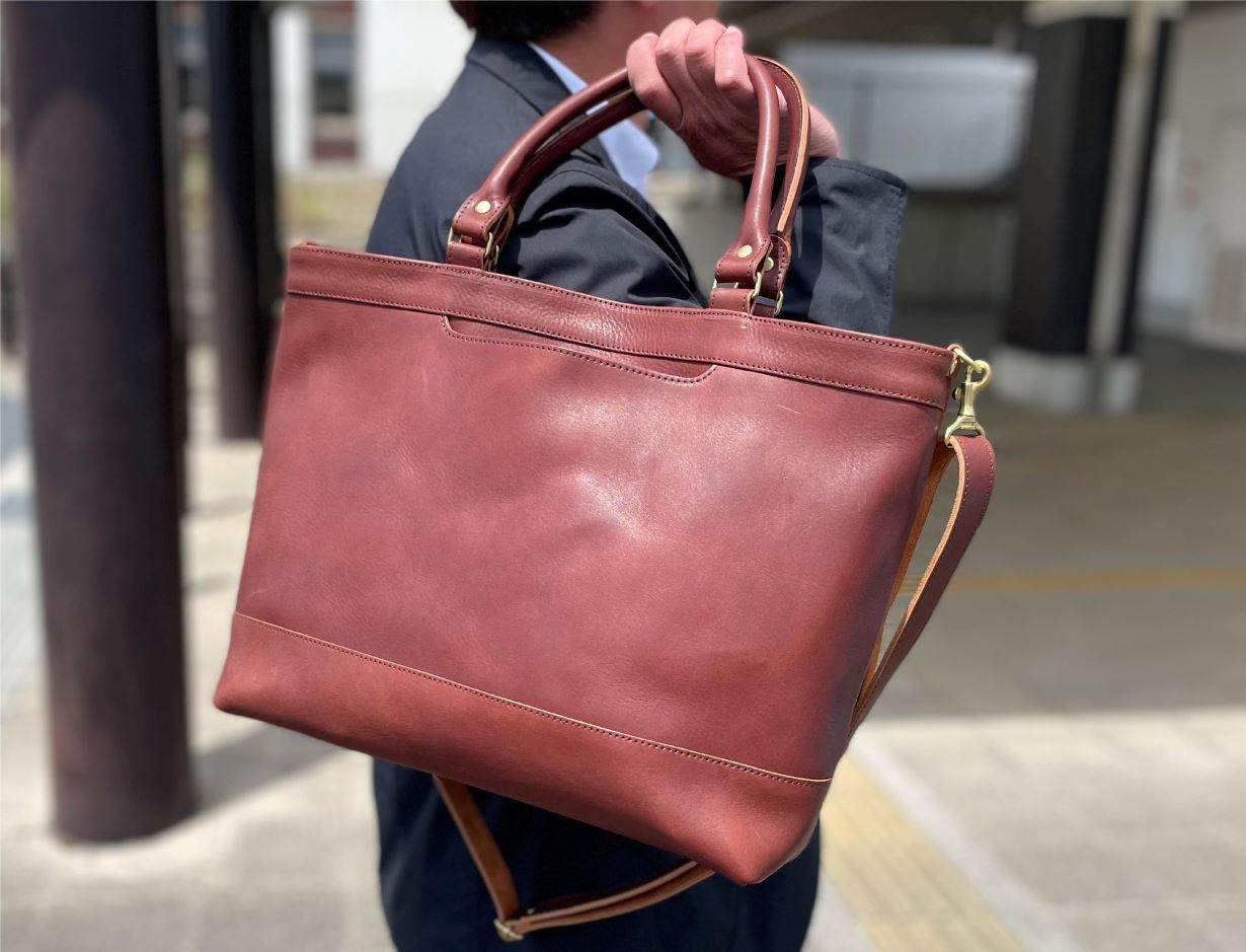 【USED】 本革 3Way ショルダーハンドバッグ レザー 茶 本革の深い味わいで大人の雰囲気を纏う「3wayヴィンテージビジネス