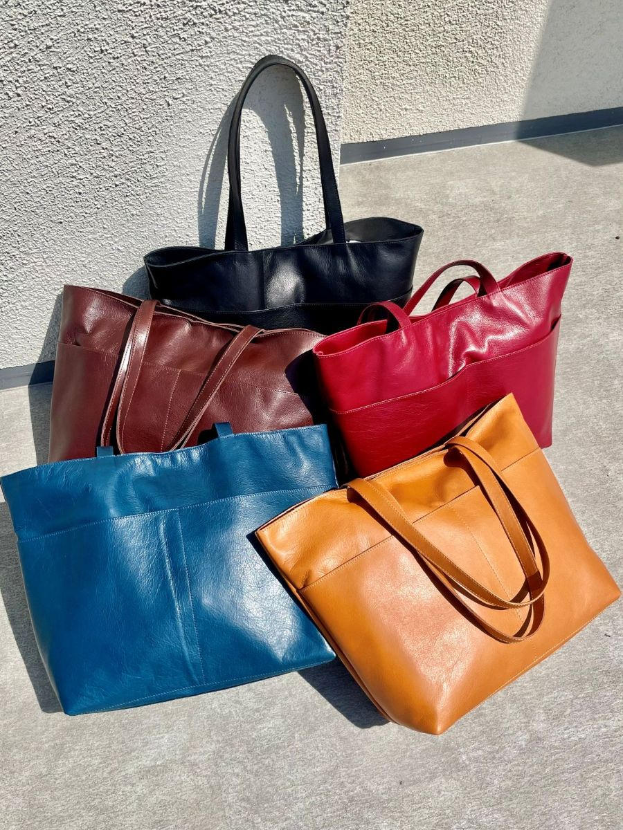 美品 ビジネスレザーファクトリー A4 本革 トートバッグ ビジネスバッグ 新商品「ビジネストートバッグ(レクタングル)」「レザーファイル」販売