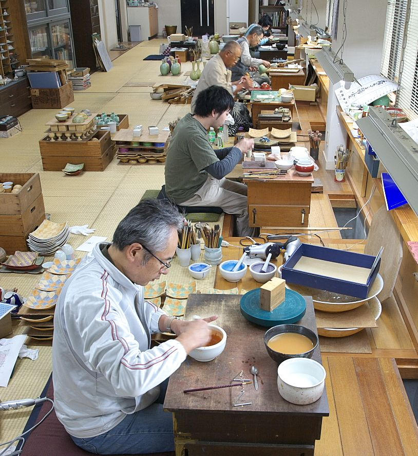 ペア万華鏡冷酒グラス 金襴手花唐草文（きんらんではなからくさもん
