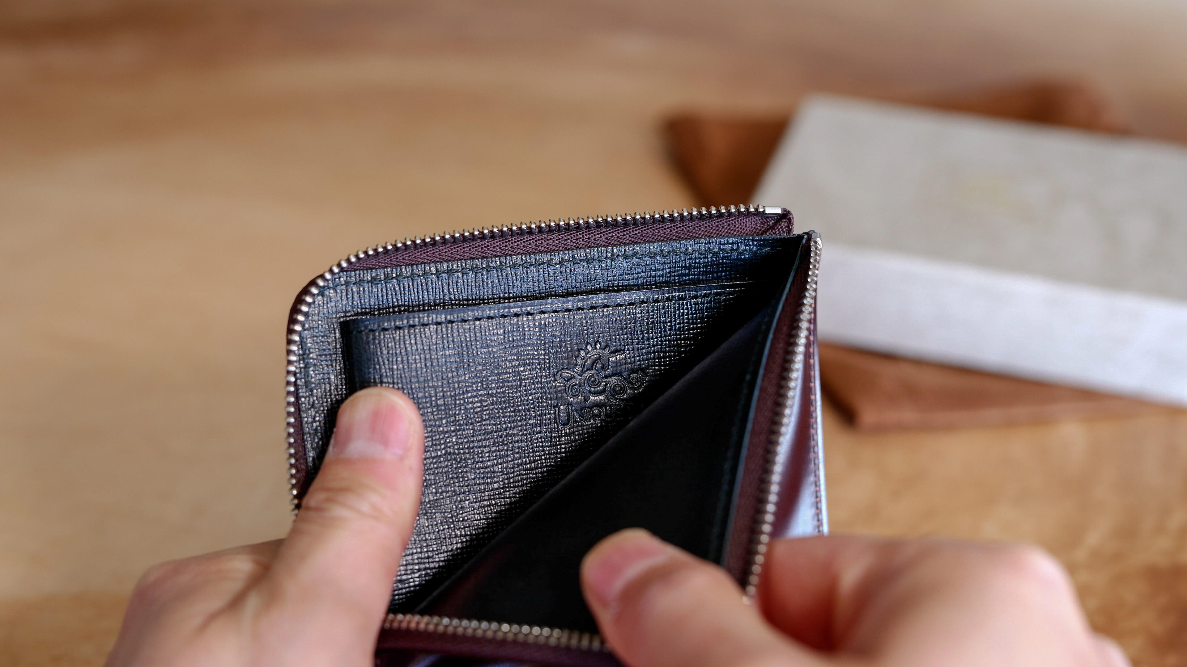 革のダイヤモンド「コードバン」が子供たちの輝かしい未来を創る―体感