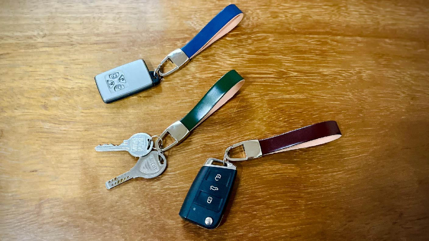 デッドストック革を愛着の湧くモノへ。毎日使える革アイテム5点セット