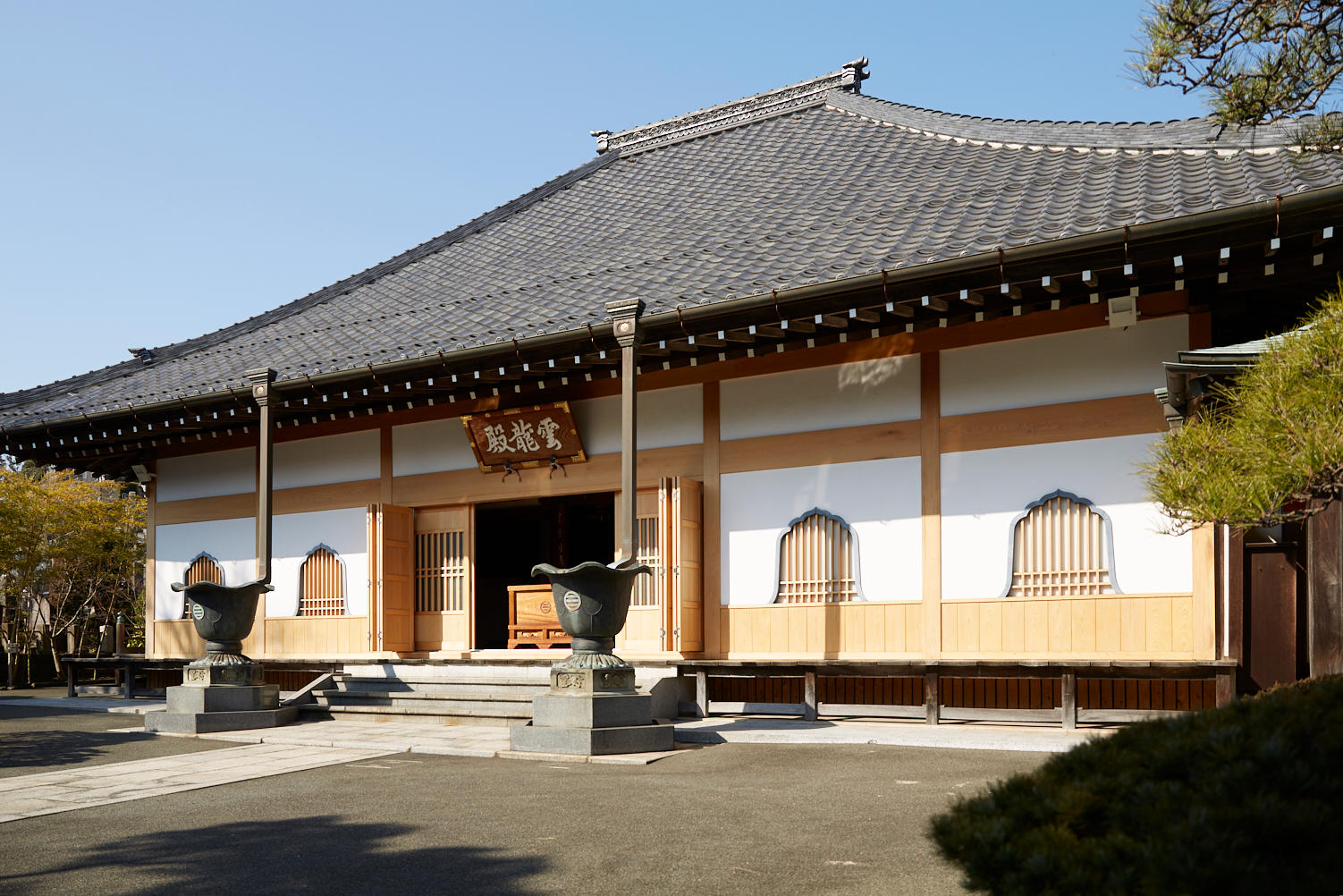 三浦大介及び三浦党　復刻版 100%正規品 三浦大介及三浦黨 復刻版(北村包直著) / 古本、中古