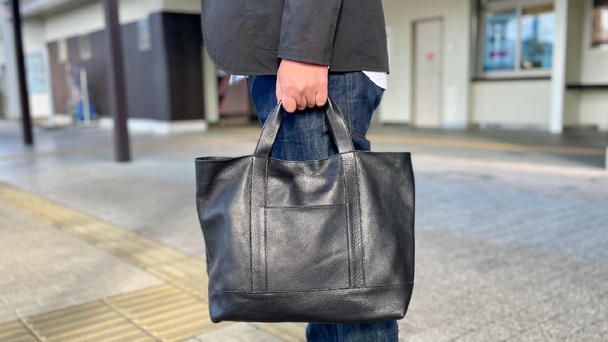 クラウドファンディングプロジェクト：デッドストック革を愛着の湧くモノへ。軽くて柔らかな使い心地で日々寄り添うトート