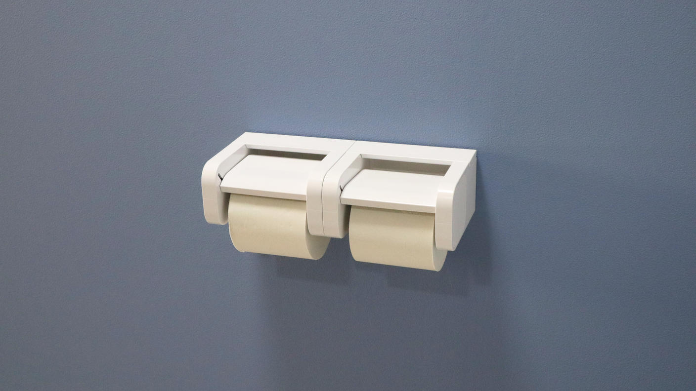 クラウドファンディングプロジェクト：片手でスパッと切れるトイレットペーパーホルダーKATATEKO