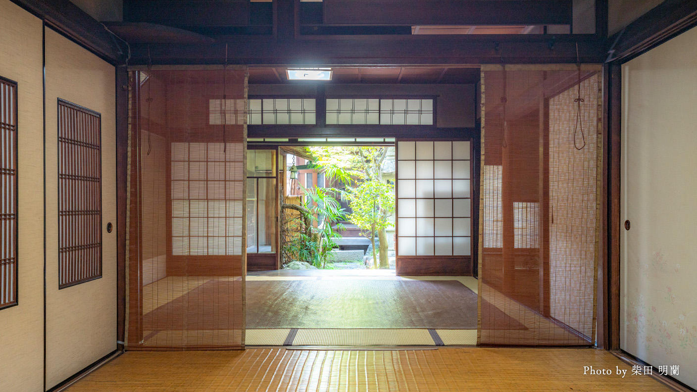 壊れた五右衛門風呂を再建！ 築100年の京町家で、昭和情緒あふれる