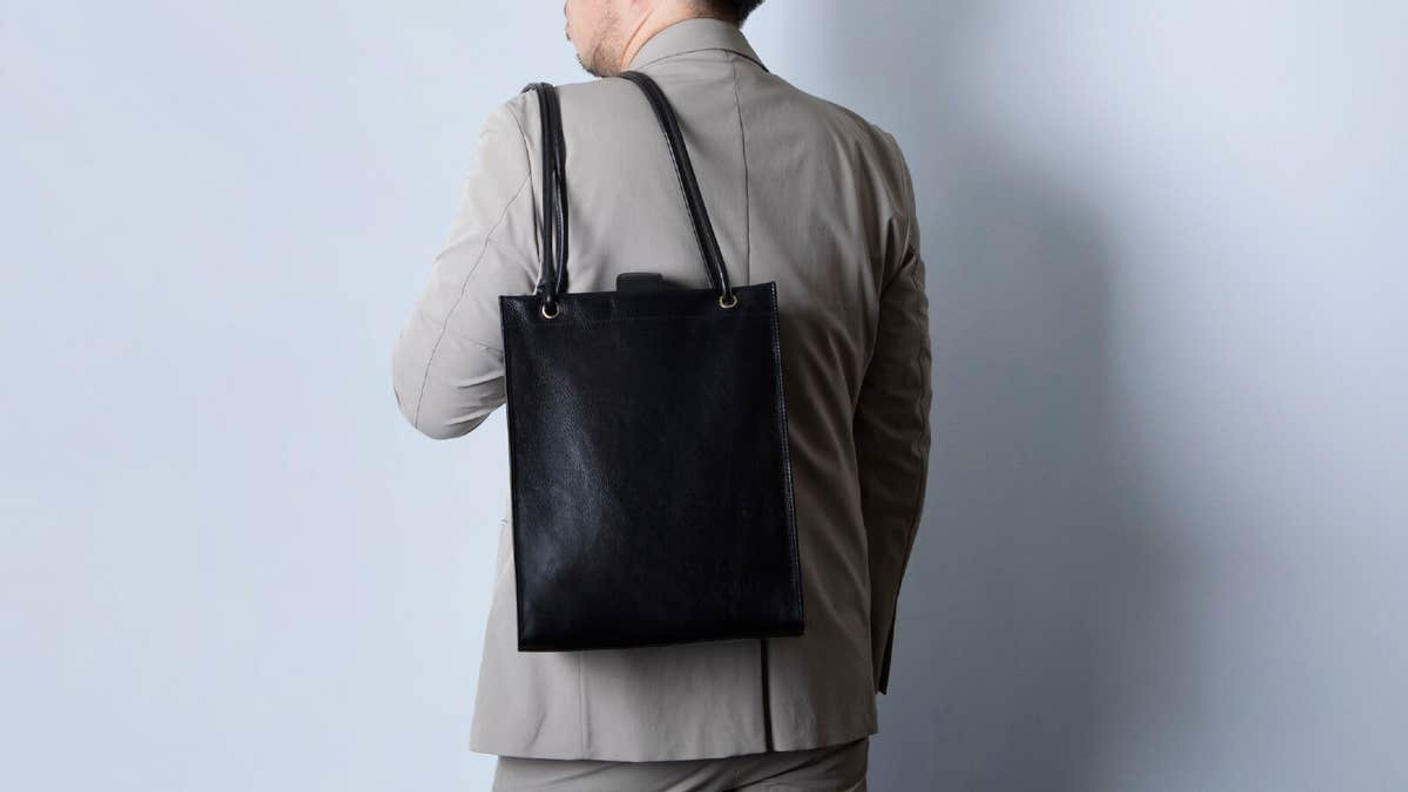 クラウドファンディングプロジェクト：持ちづらさを解決！持ち手の長さ調節で身長に合わせて持てる2way縦型トートバッグ Tatet