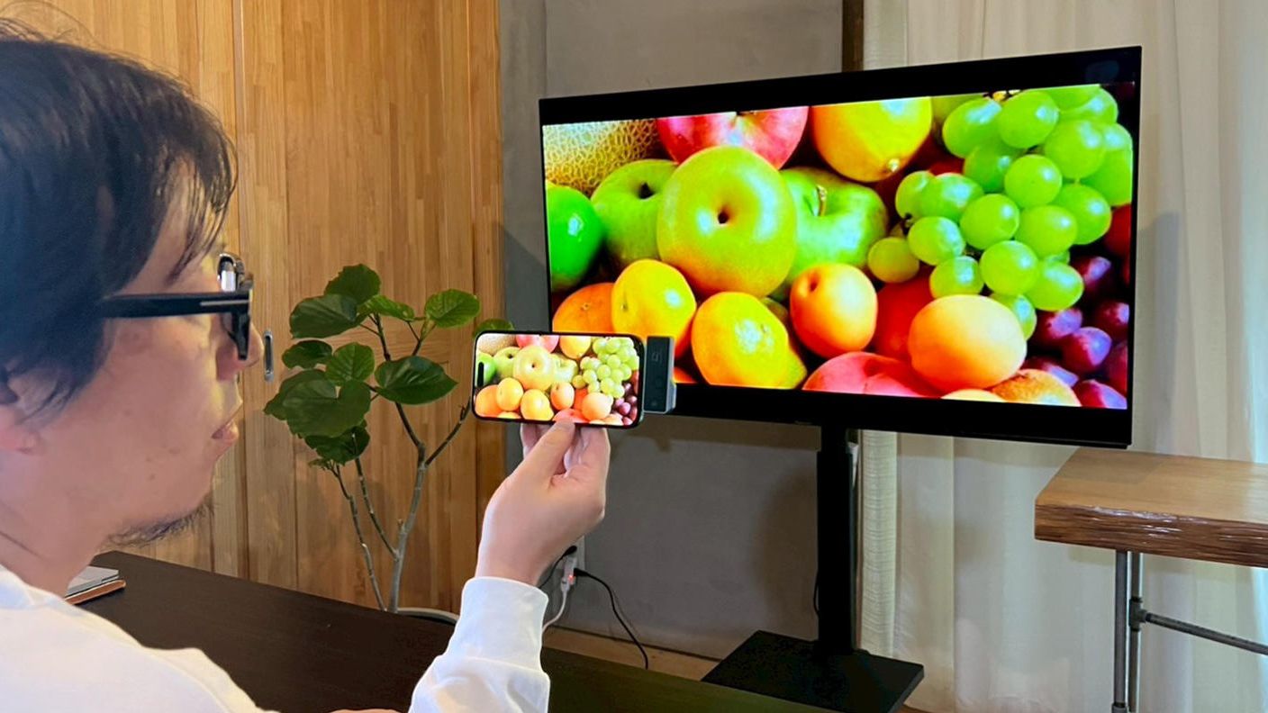 クラウドファンディングプロジェクト：「挿すだけ」で、テレビに即投影。 設定・アプリ不要。まさに次世代ミラーリング。