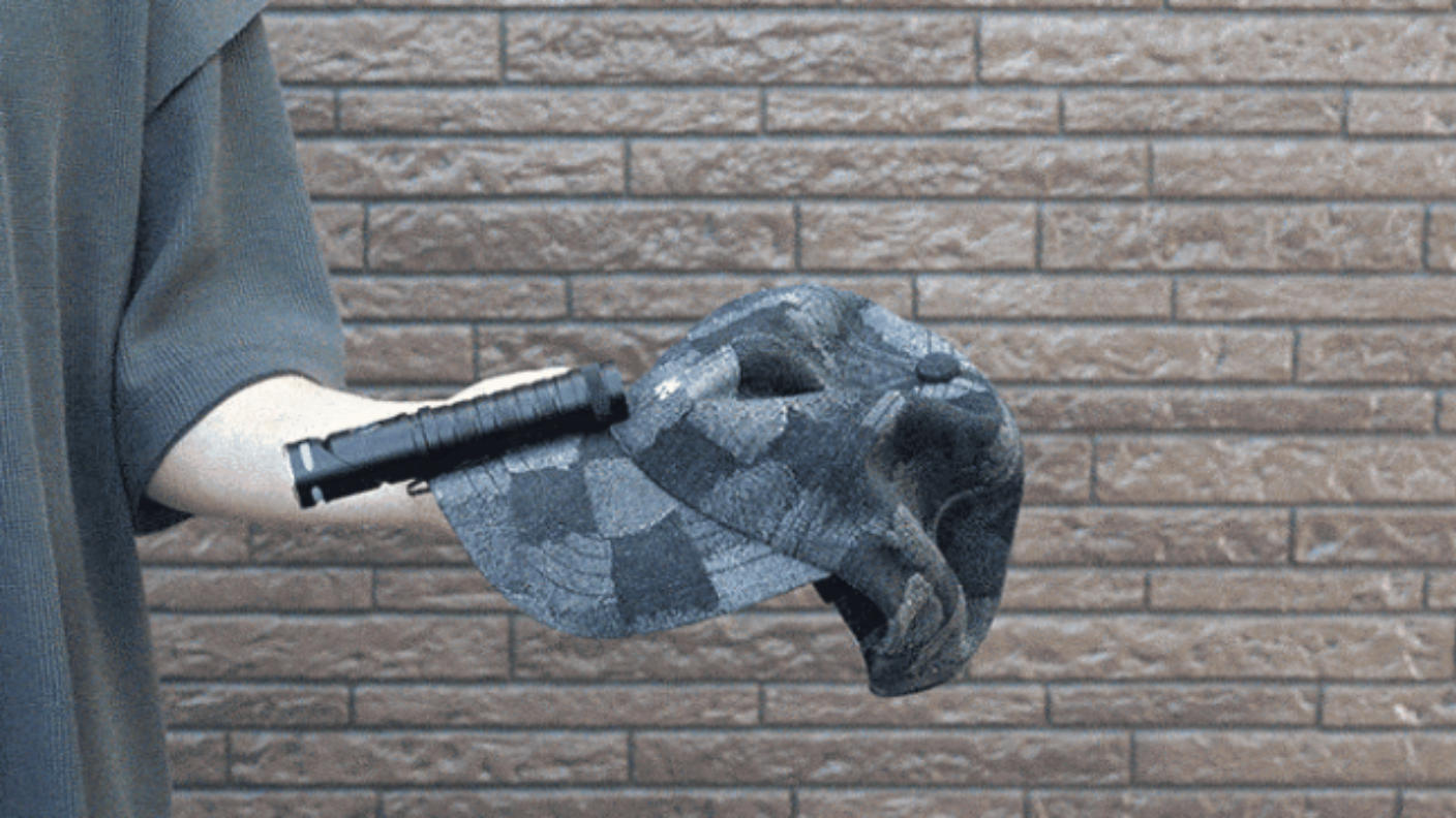 クラウドファンディングプロジェクト：累計1万個出荷◎回転ヘッドで帽子装着OK！驚異の高輝度＆照射距離のLED懐中電灯