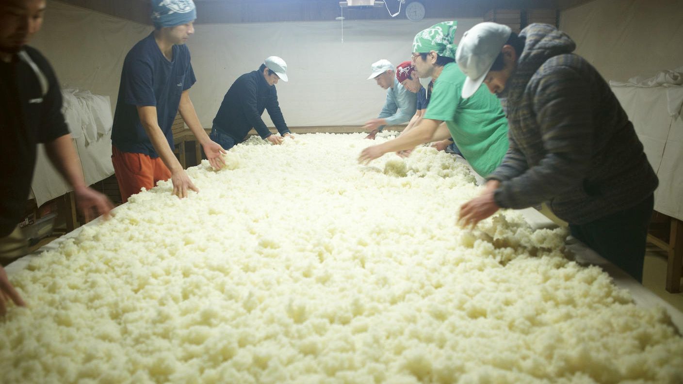 クラウドファンディングプロジェクト：純米燗酒の魅力を広めたい！「神亀酒造」発、日本酒業界の未来を照らすプロジェクト