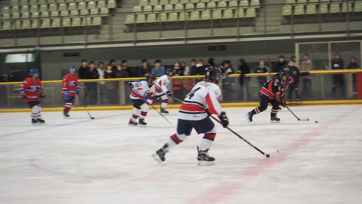 クラウドファンディングプロジェクト：都留文科大学女子アイスホッケー部