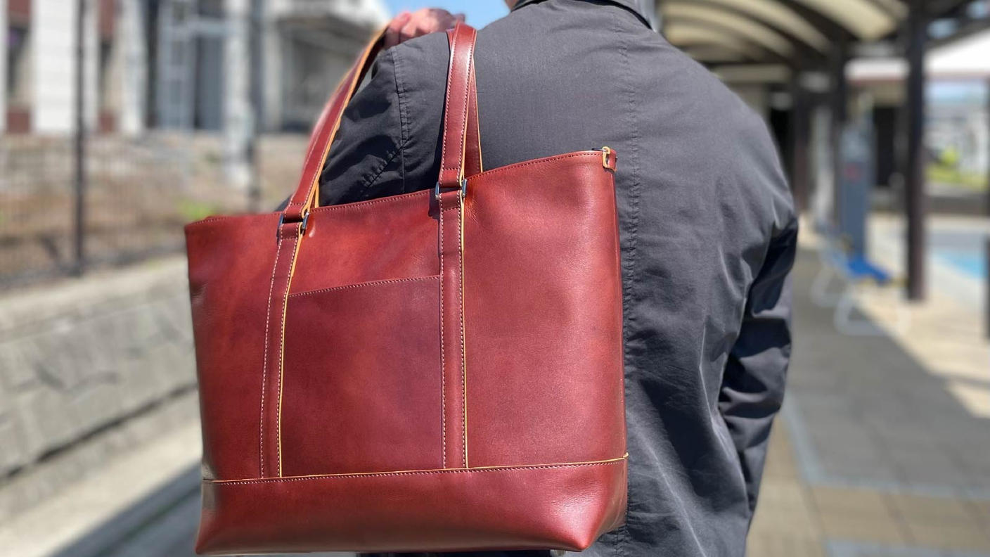 クラウドファンディングプロジェクト：まるで使い込んだような色艶で大人の味わいを楽しむ。極上アンチック3wayトート