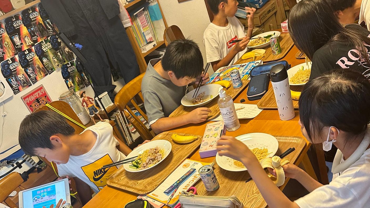 クラウドファンディングプロジェクト：不登校や引きこもりの子どもたちに「こどもがセンターマハロ」を知ってもらいたい！