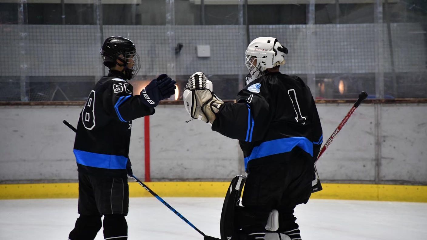 クラウドファンディングプロジェクト：長崎大学男子アイスホッケー部