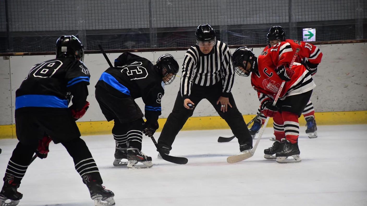 クラウドファンディングプロジェクト：長崎大学男子アイスホッケー部