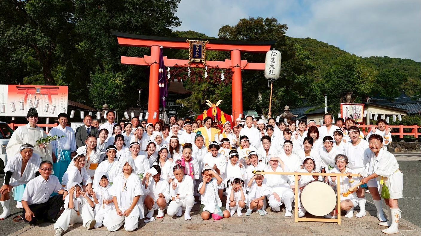 クラウドファンディングプロジェクト：京都随一の女神輿　白木状態の神輿を完成させ、松尾大社の大切な祭りに一層の華やぎと活気をもたらしたい