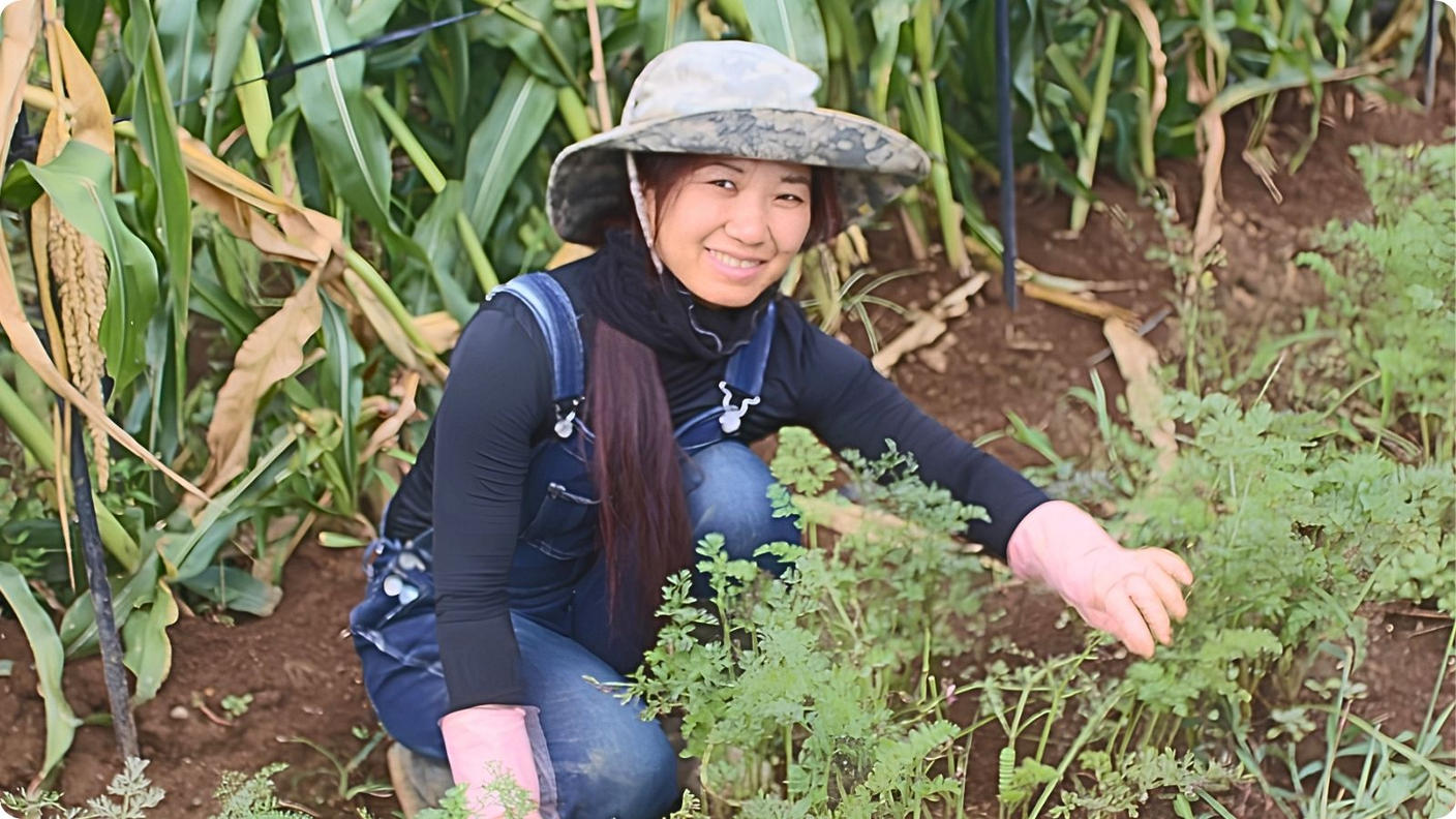 クラウドファンディングプロジェクト：まだ出会っていない野菜のおいしさを。農家・踊る農民の黒にんじんドレッシングとハラペーニョソース