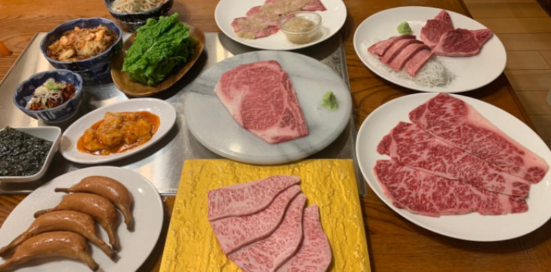 ご好評に付き追加】『とろける弾力』肉の達人李さんが提供する極上の厚