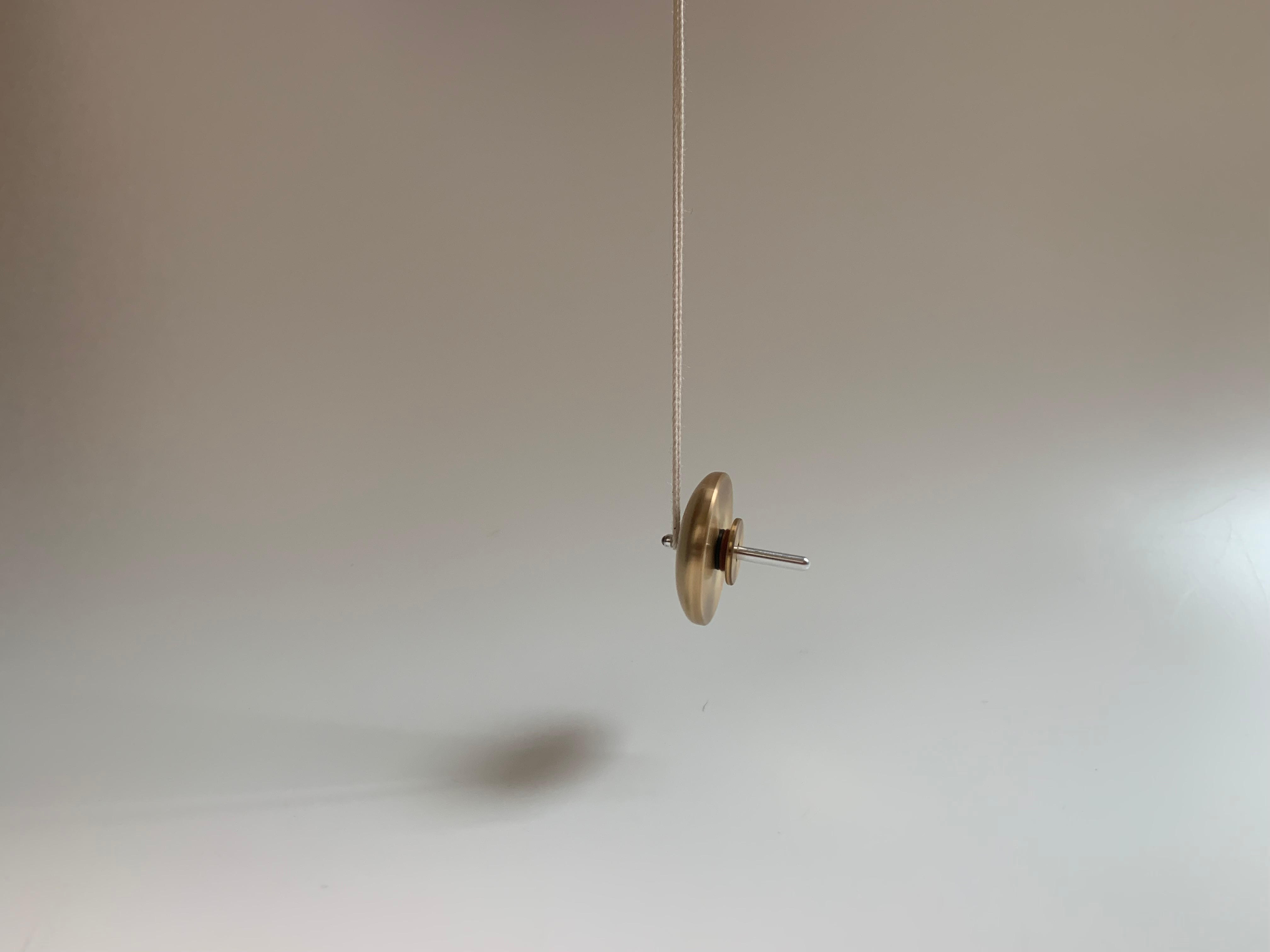 ミツミ製作所・町工場が作った精密10分独楽 | クラウドファンディング