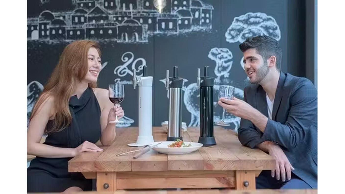 ドリンクの味が変わる魔法のボトル！ナイトロ×炭酸の二刀流