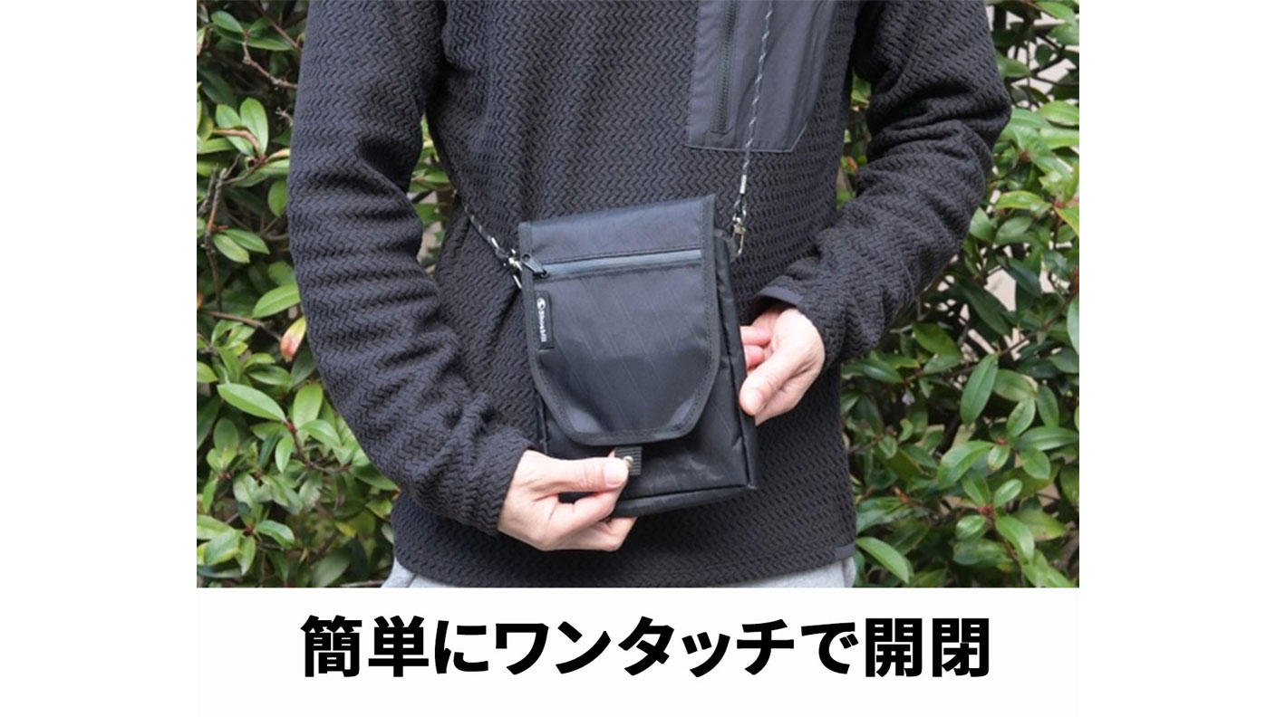 ワンタッチ開閉：財布にもなる雨にも強いスマホポーチ ！便利な小分け
