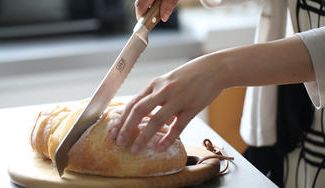 クラウドファンディングプロジェクト：1910年創業の老舗ナイフメーカー「ドイツ・ギューデ社」のこだわりキッチンナイフ