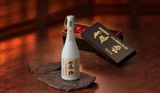 クラウドファンディングプロジェクト：高清水　全国新酒鑑評会15年連続金賞受賞記念「加藤均」限定販売