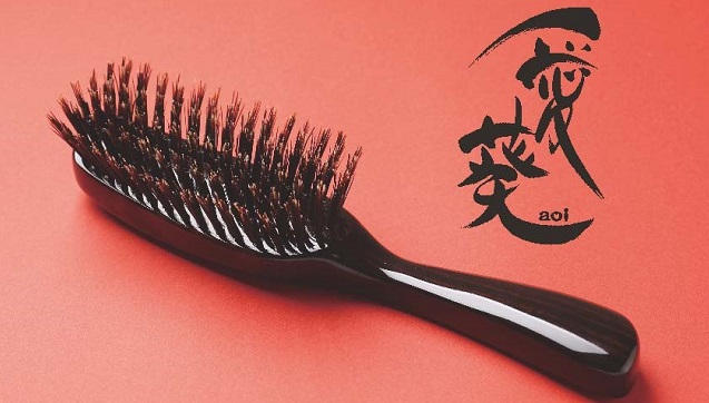 【限定販売品】最高級猪毛黒壇へアブラシ　Yブラシ　4行 限定販売品】最高級猪毛黒壇へアブラシ Yブラシ