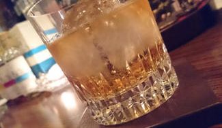 クラウドファンディングプロジェクト：合成皮革と本革による超薄型コースタータイプBluetoothスピーカー『Glasspeak』