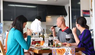 クラウドファンディングプロジェクト：【ワイン愛好家に】自宅にシェフが出張！ご自宅ワインに合う本格コース料理を提供します