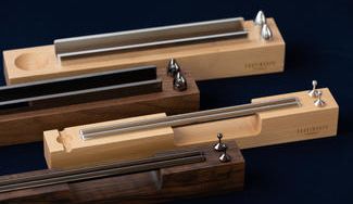 クラウドファンディングプロジェクト：ユニークな動きと音が忙しい現代人にゆとりの時間を生み出す逸品【GRAVIMORPH（グラビモルフ）】