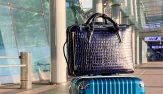 クラウドファンディングプロジェクト：ビジネスマンのためのオールレザー【5way】リュック