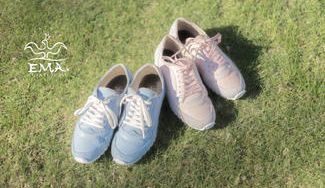 クラウドファンディングプロジェクト：日本発レザースニーカー。 レディースからメンズまで幅広なのにスリムなシルエット