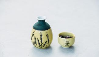 クラウドファンディングプロジェクト：麦チョコ好きに朗報！波佐見焼「雅幸窯」と雑誌「Begin」が本気で作った、世界初？『麦チョコ徳利』