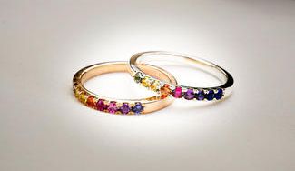 クラウドファンディングプロジェクト:雅やかな18Kローズ/ホワイトゴールドのレインボーサファイヤリング(スリランカ発)