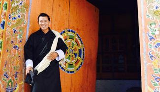 クラウドファンディングプロジェクト:家に居ながらにして異国を体験!現地ガイドがお一人からでもご案内する<生中継>「まだ見ぬ世界へ」