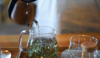 クラウドファンディングプロジェクト:メディカルハーブティーで、ハーブや香りの力を感じ、癒しと美しさを求めてほしい