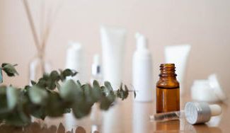 クラウドファンディングプロジェクト：美容保湿成分が入ったアロマの香り入りアルコール除菌ジェルのブランド商品開発