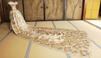 クラウドファンディングプロジェクト：洋装の先駆者、昭憲皇太后が着用した130年前の「大礼服」。5年にわたる修復をまとめた書籍を出版したい